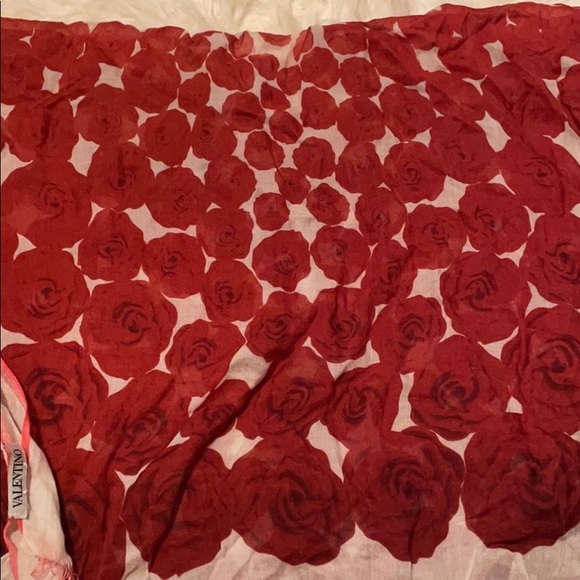 Valentino Rose ombre Red scarf - Picture 4 of 6